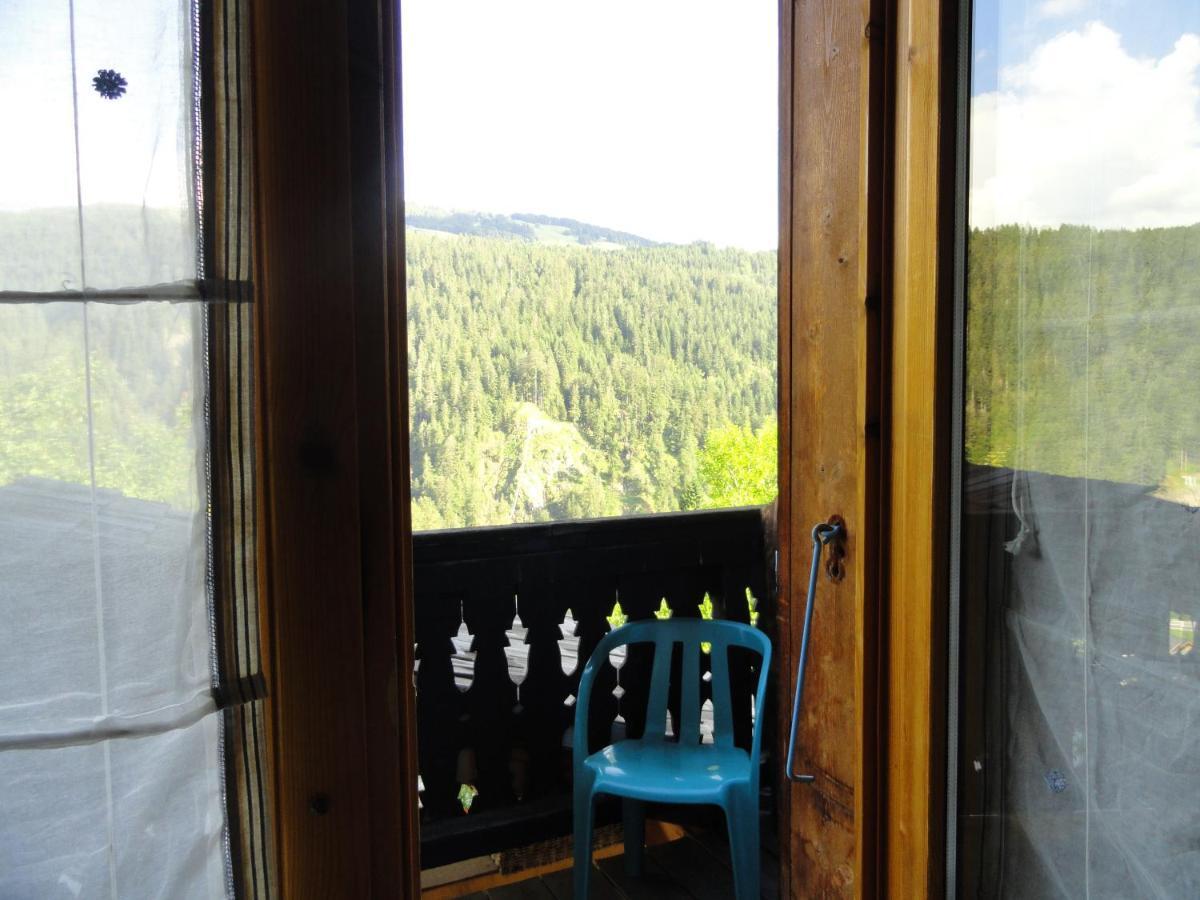 Chalet La Source Hotel Saint-Nicolas-la-Chapelle  Quarto foto